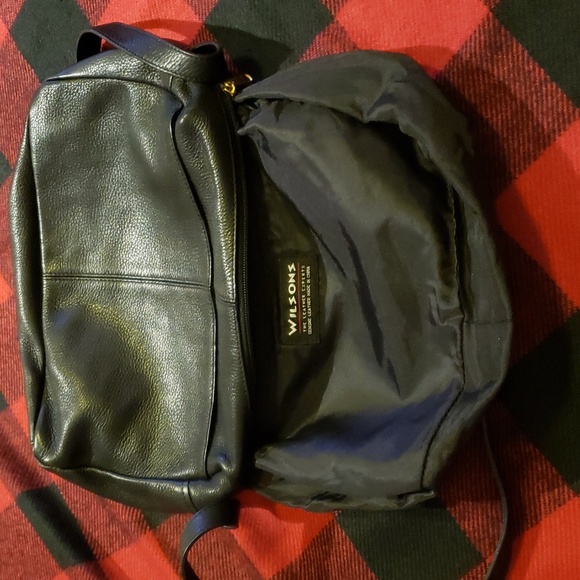 Wilson Leather Black Bag - Picture 12 of 16